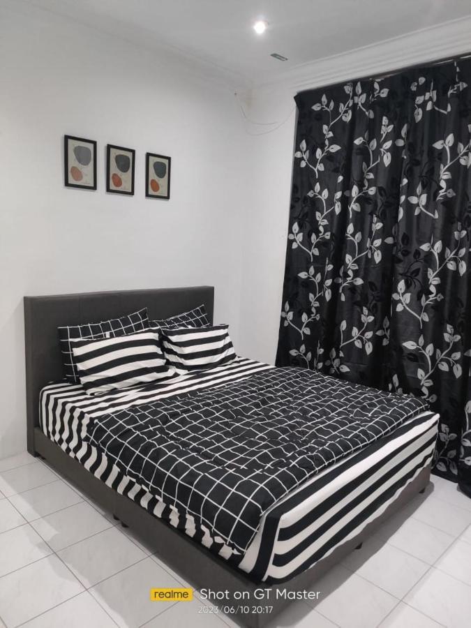 Naurah Homestay Sungai Petani Exterior foto