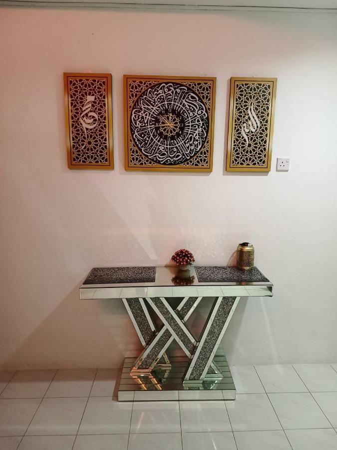 Naurah Homestay Sungai Petani Exterior foto